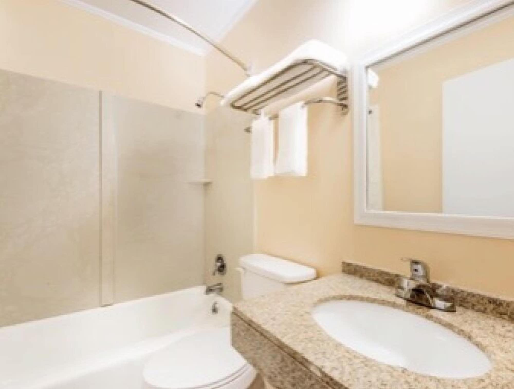 Budget Inn Mifflintown Buitenkant foto
